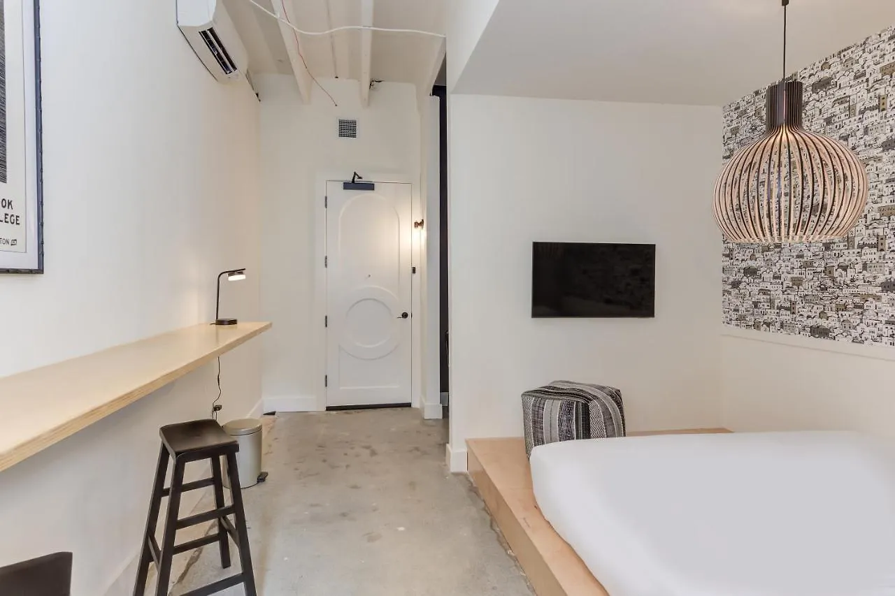 Refuge Otel Charlotte